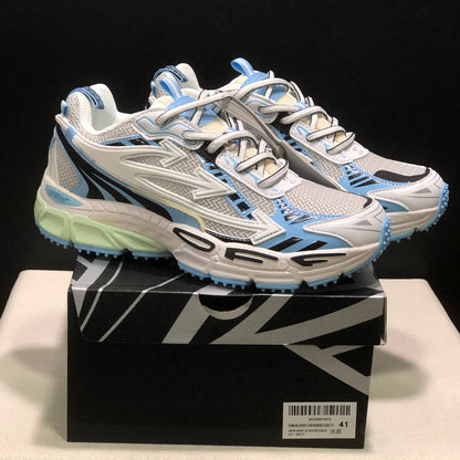 Off-White  Arrow logo Sports shoe