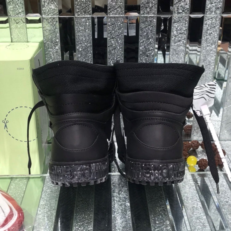 Off-White  Arrow Logo Leather Sneakers #34