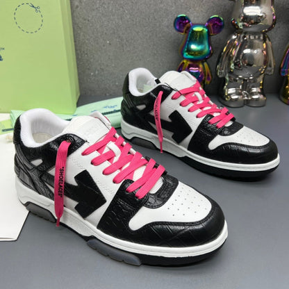 Off-White  Arrow Logo Leather Sneakers #41