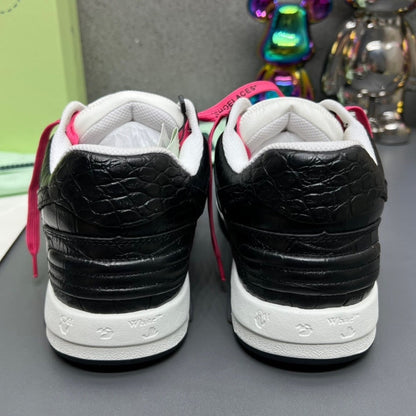 Off-White  Arrow Logo Leather Sneakers #41