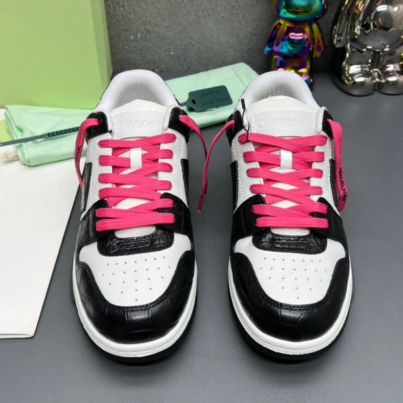 Off-White  Arrow Logo Leather Sneakers #41