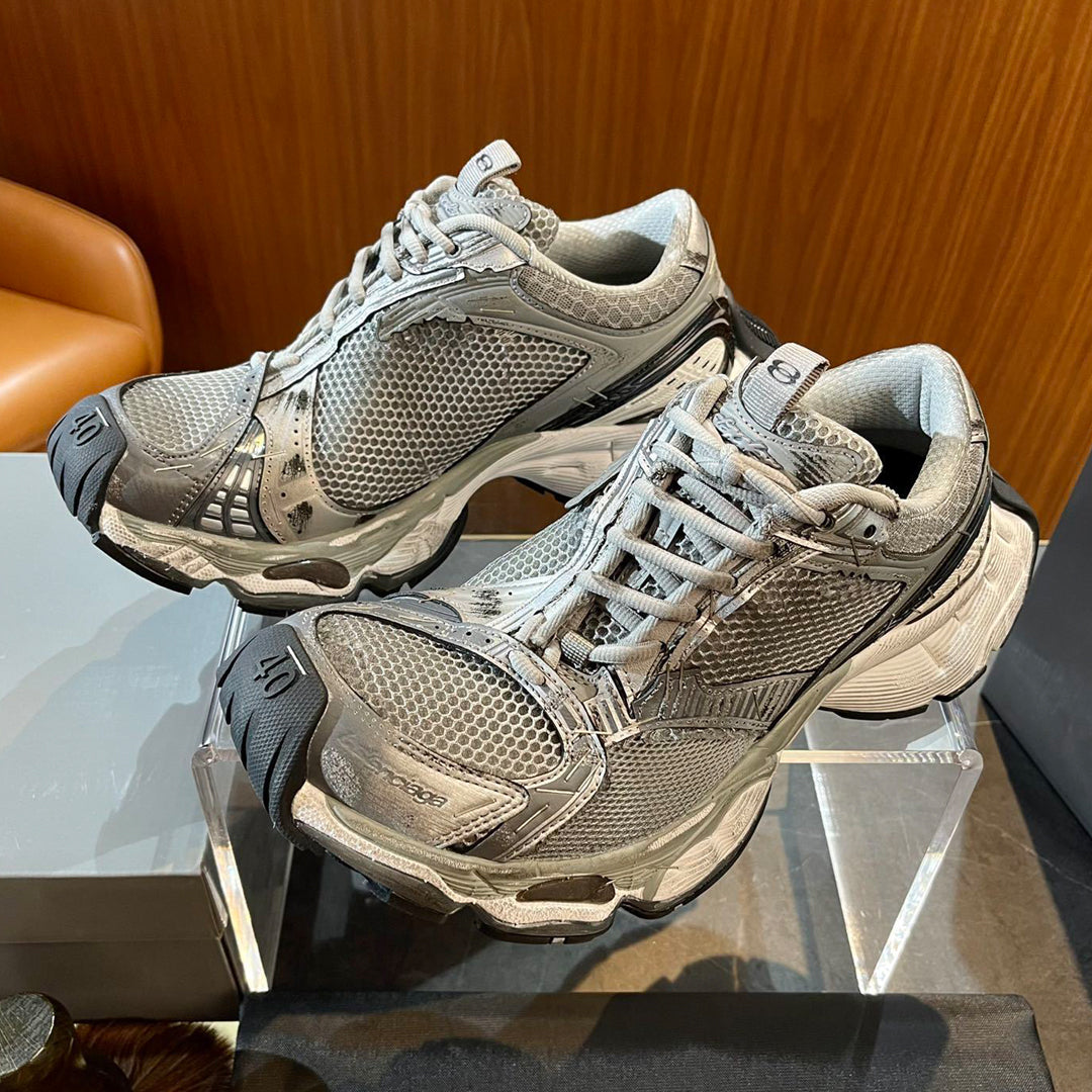 Balenciaga  Limited Edition Couple Style Shoe