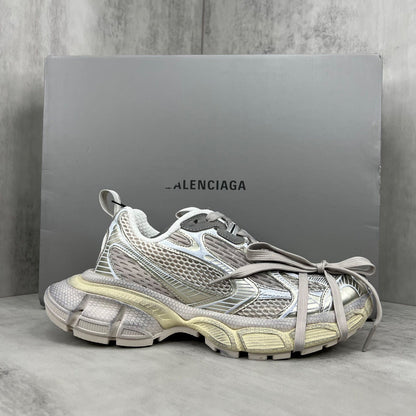 Balenciaga Limited Edition Couple's Style Shoe
