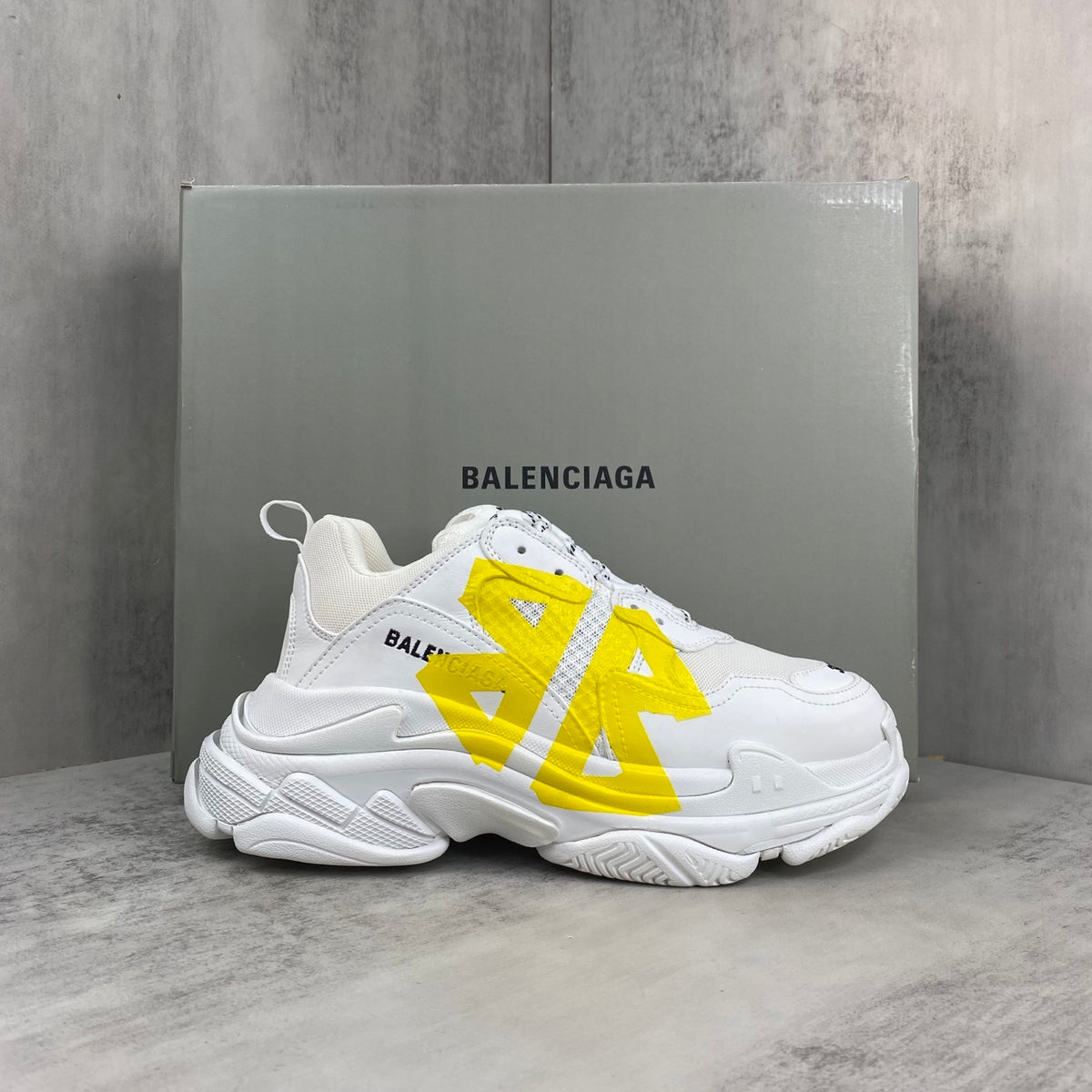 Balenciaga Limited Edition Couple's Style Shoe