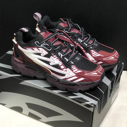 Off-White  Arrow logo Sports shoe