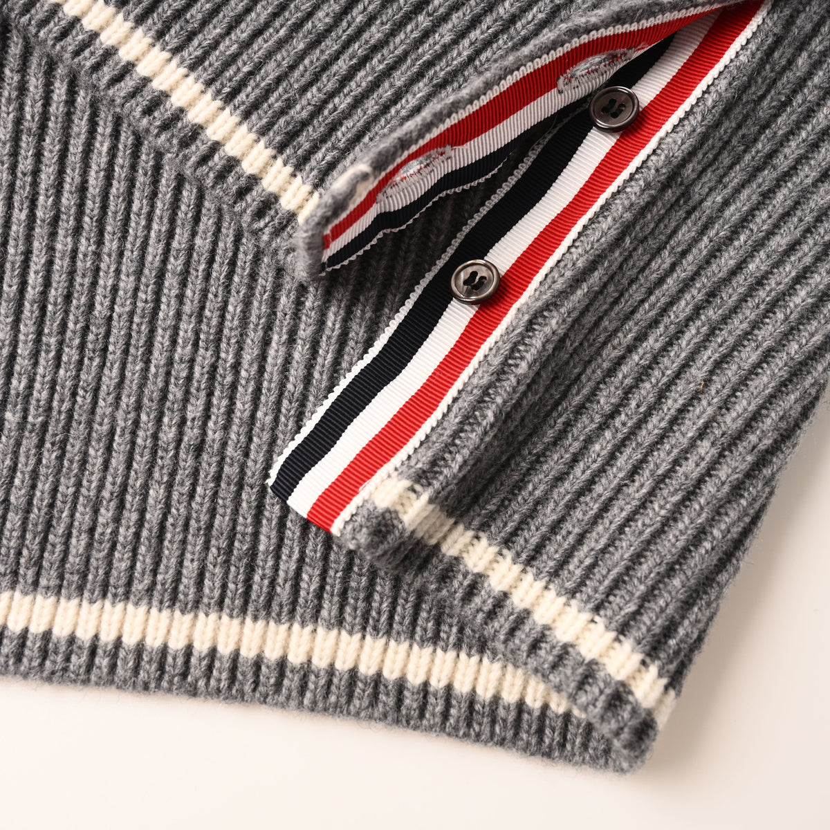 Thom Browne  2025SS Cardcute Sweater