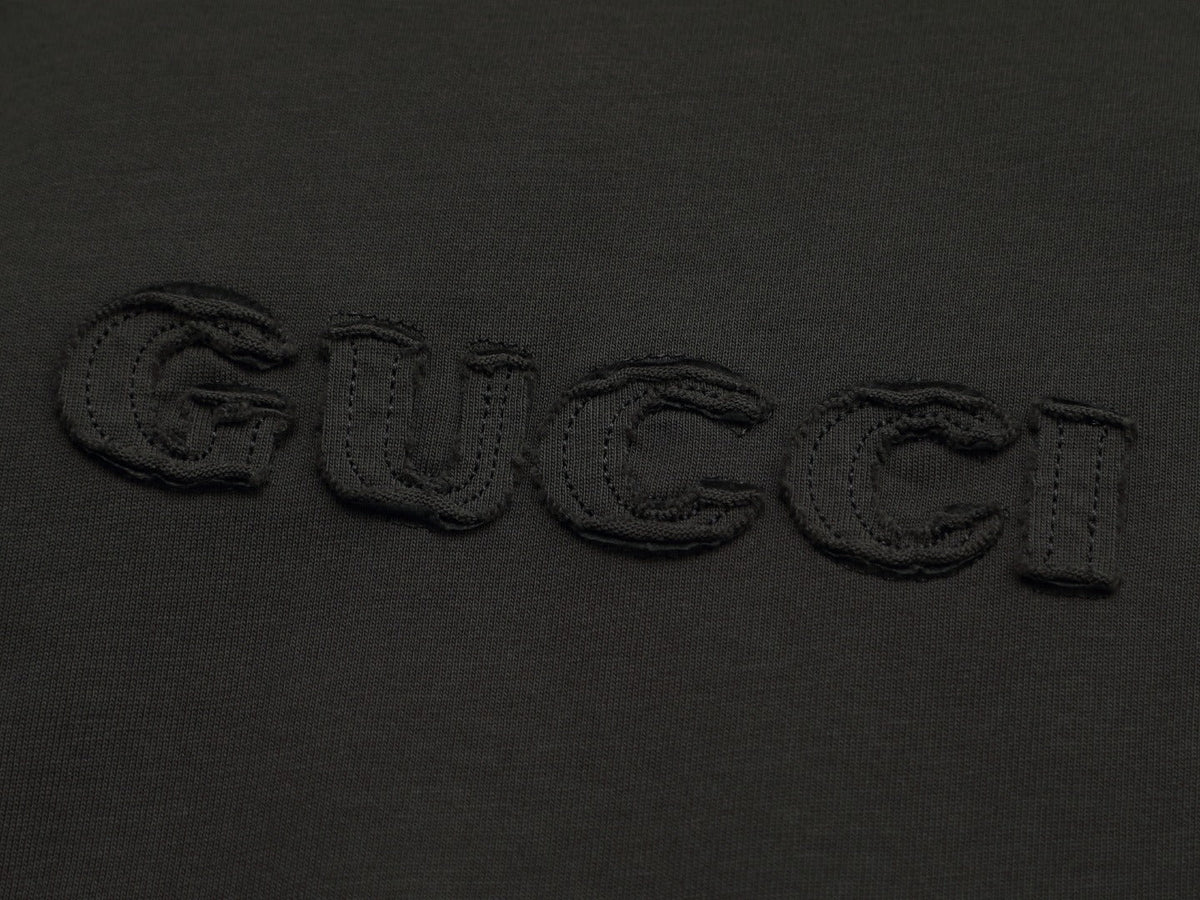 Gucci Signature 701F T-Shirt - Image 5